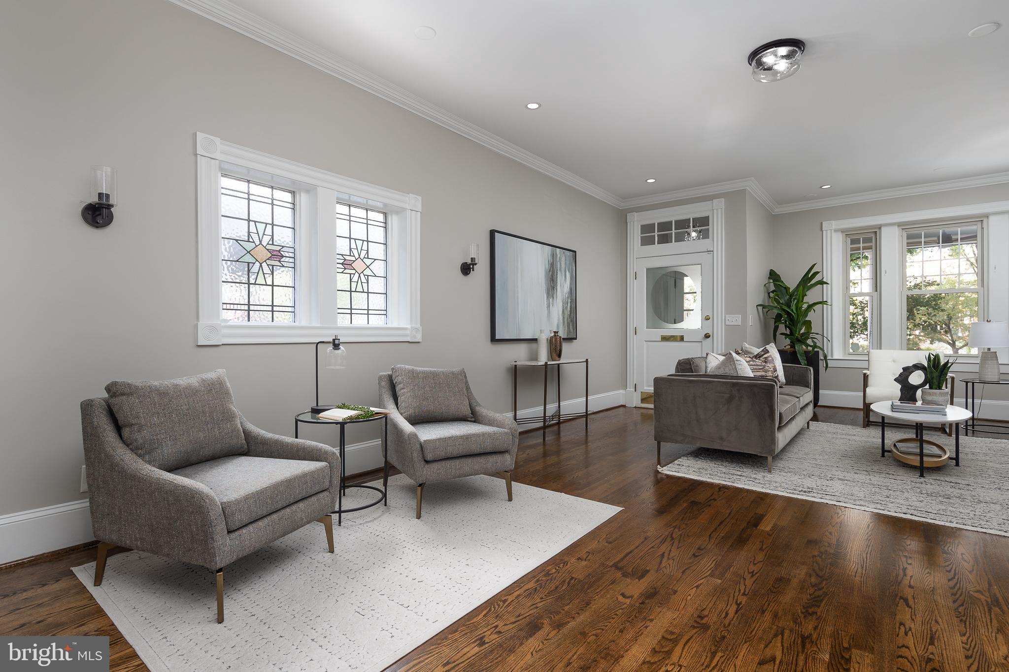 1730 Park Road Northwest Washington, DC 20010 - Photo 11 of 74 Stained glass windows, wall sconces, living room