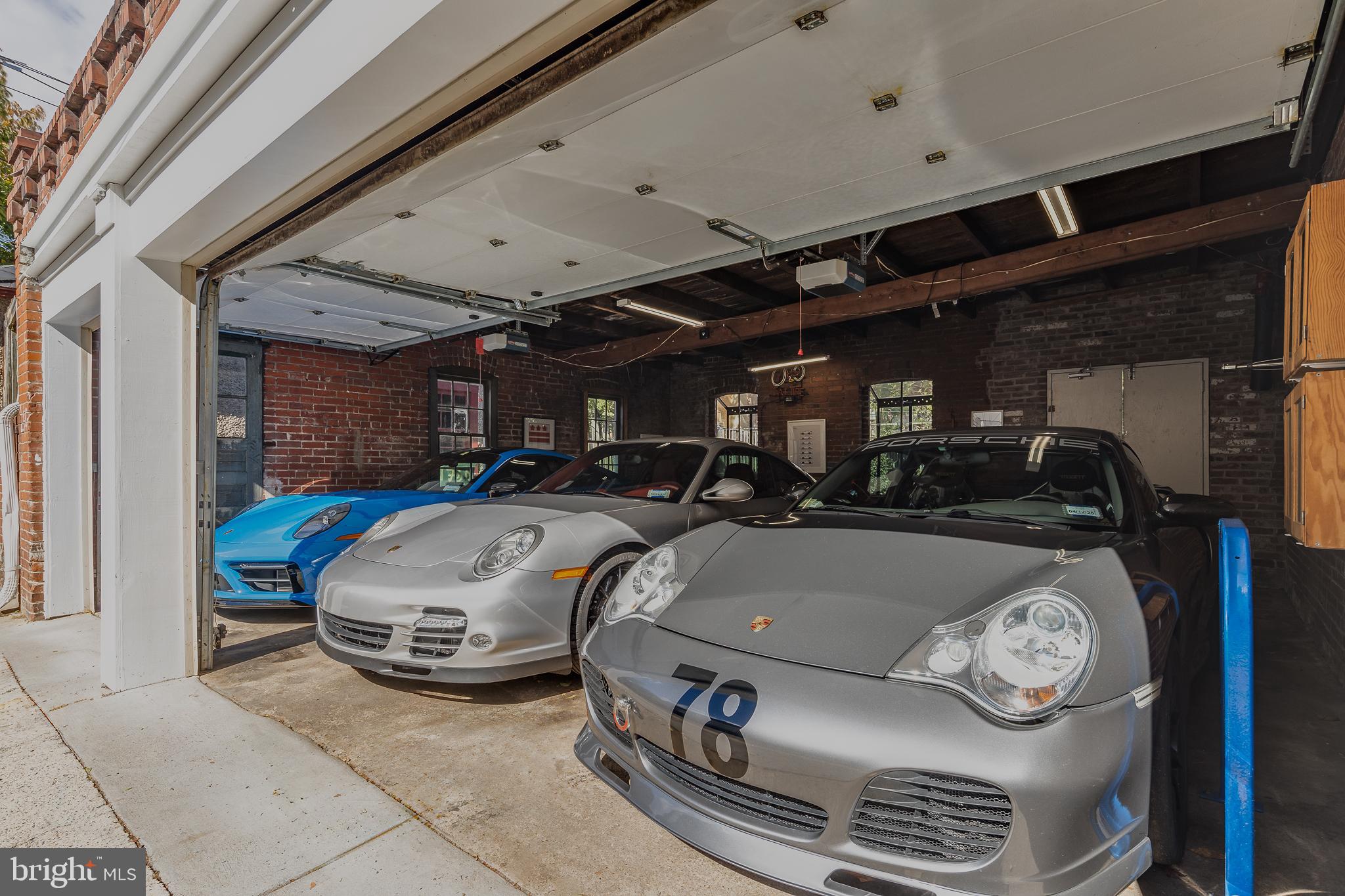 1730 Park Road Northwest Washington, DC 20010 - Photo 72 of 74 Porsche 911, 996 turbo, 997 turbo s, 992 gts