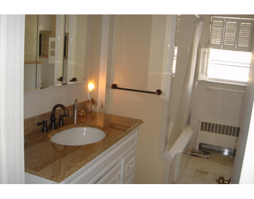 98 Cedar Street Lexington, MA 02421 - Photo 5 of 10