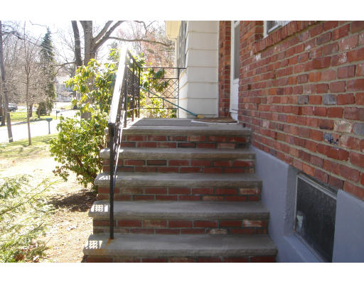 98 Cedar Street Lexington, MA 02421 - Photo 9 of 10