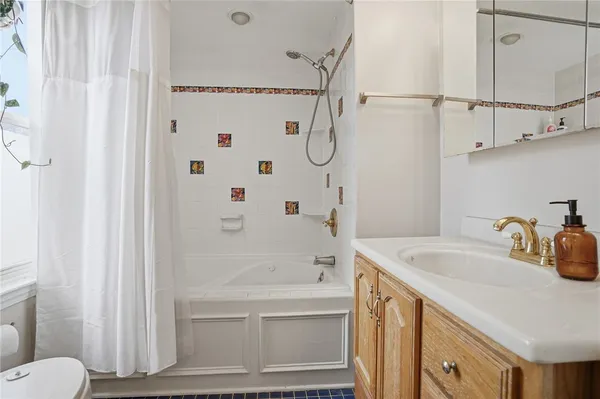 $469,900 | 77 Majestic Avenue, Warwick, RI 02888