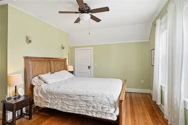 $469,900 | 77 Majestic Avenue, Warwick, RI 02888