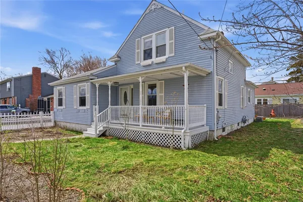 $469,900 | 77 Majestic Avenue, Warwick, RI 02888