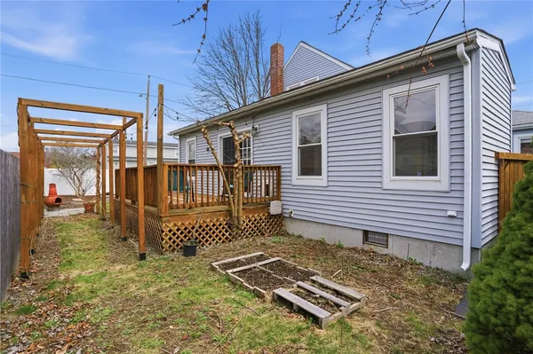$469,900 | 77 Majestic Avenue, Warwick, RI 02888