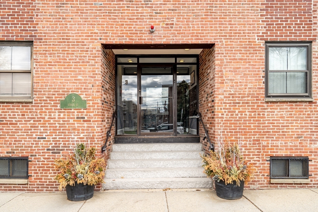 356-358 Main Street, Unit 1 Boston, MA 02129 - Photo 35 of 38