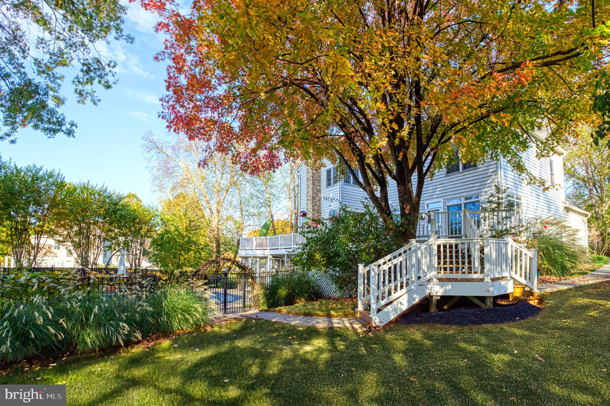 10409 Dunn Meadow Road Vienna, VA 22182 - Photo 16 of 34