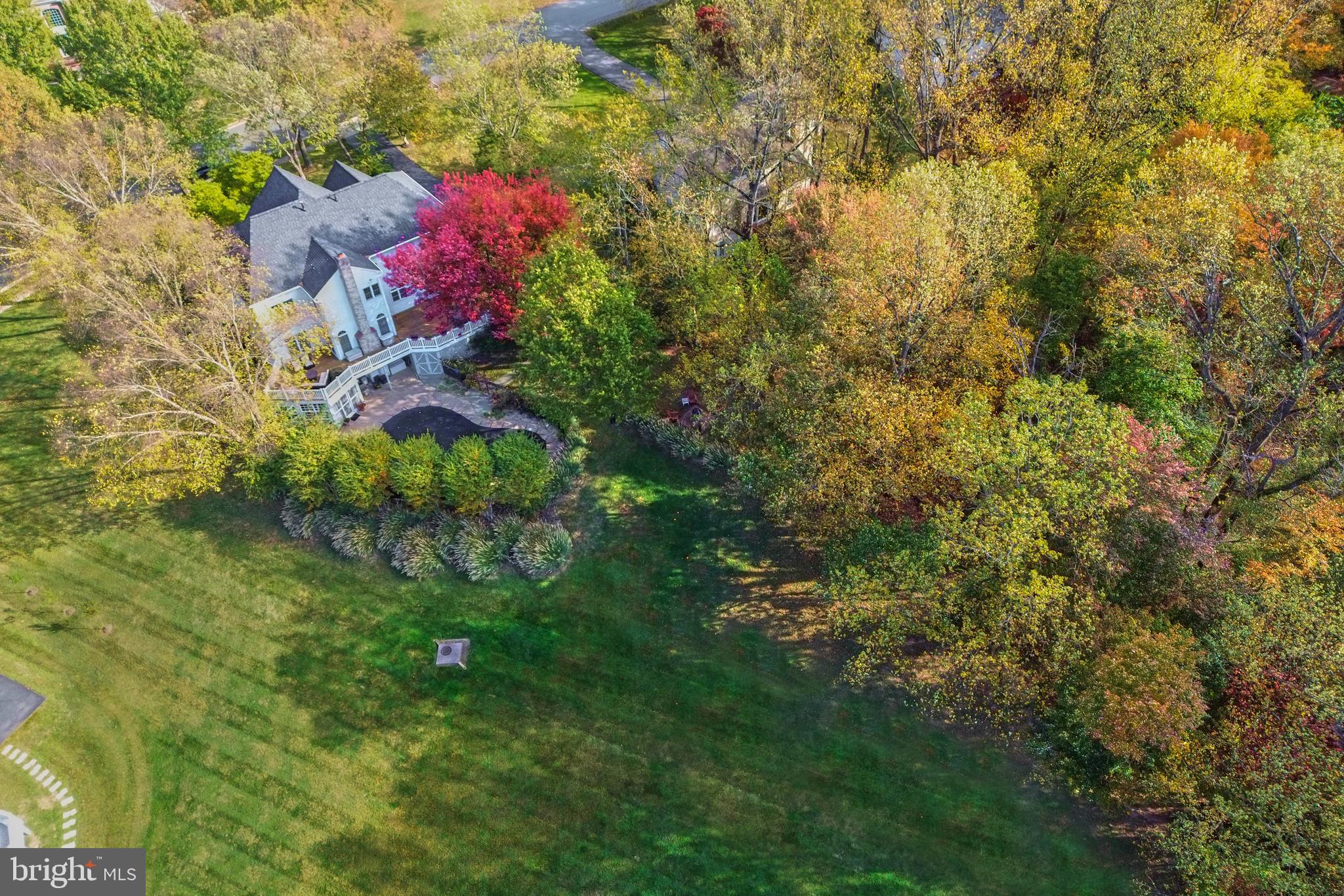 10409 Dunn Meadow Road Vienna, VA 22182 - Photo 26 of 34