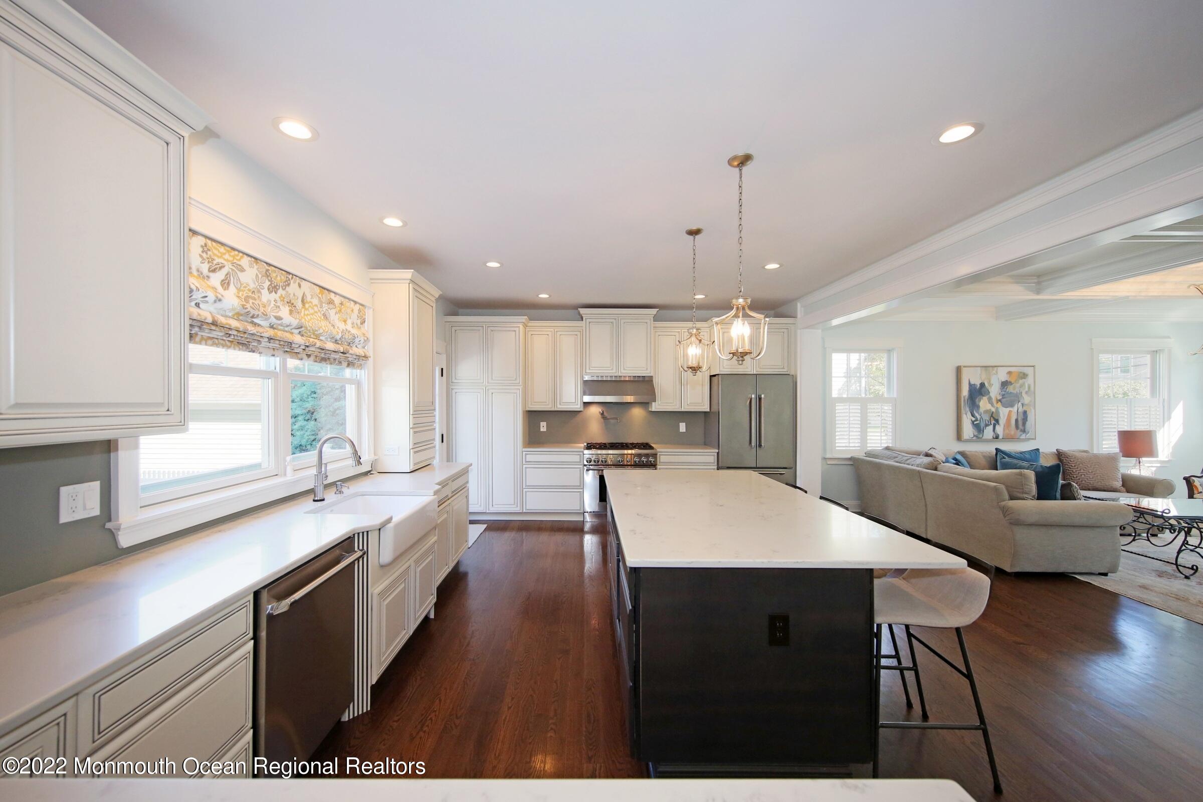32 Ave Of Two Rivers Rumson, NJ 07760 - Photo 15 of 55 IMG_2337a