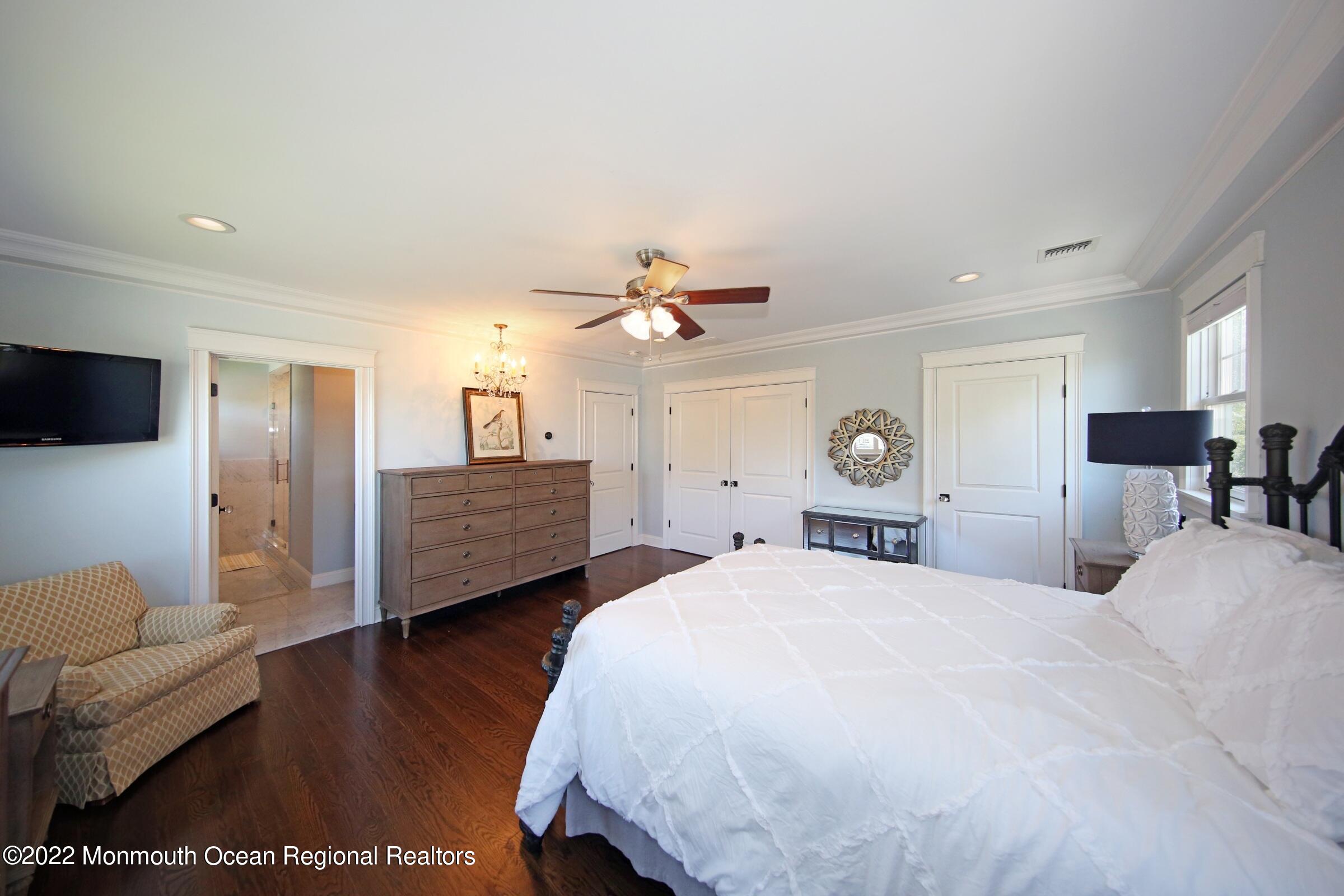 32 Ave Of Two Rivers Rumson, NJ 07760 - Photo 22 of 55 MB