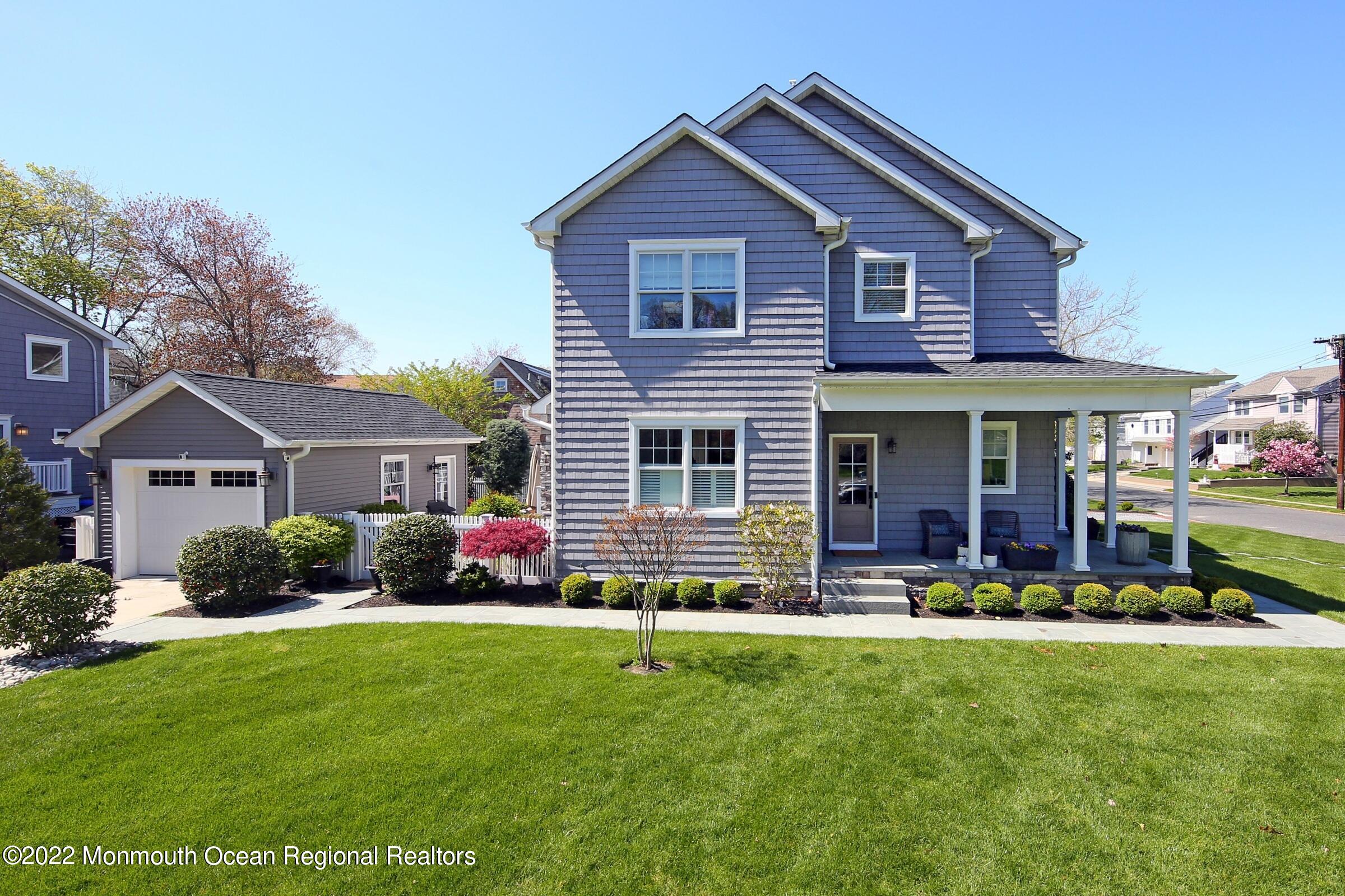 32 Ave Of Two Rivers Rumson, NJ 07760 - Photo 3 of 55 IMG_1504a