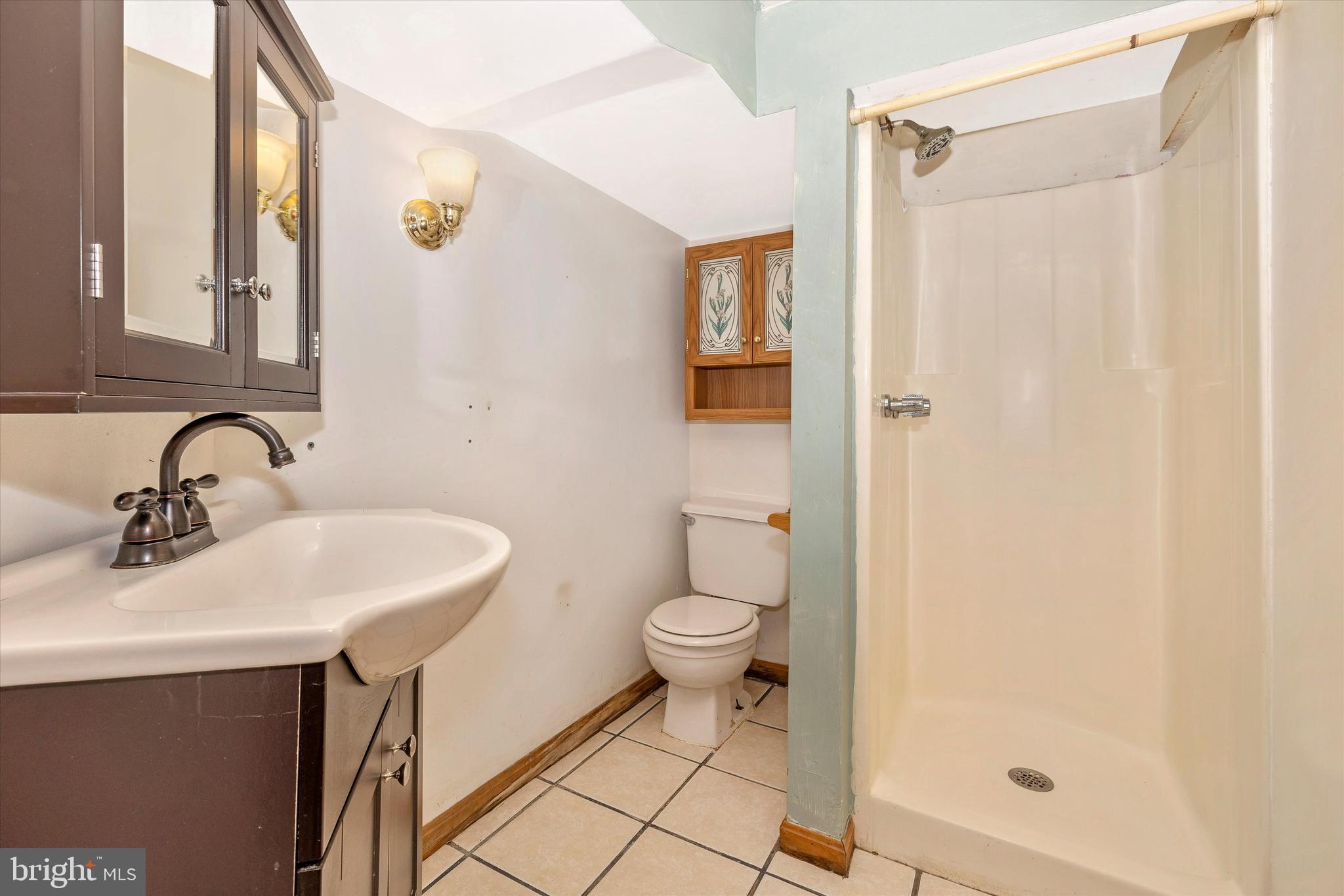 23911 Woodfield Road Gaithersburg, MD 20882 - Photo 36 of 49 Full bath in basement