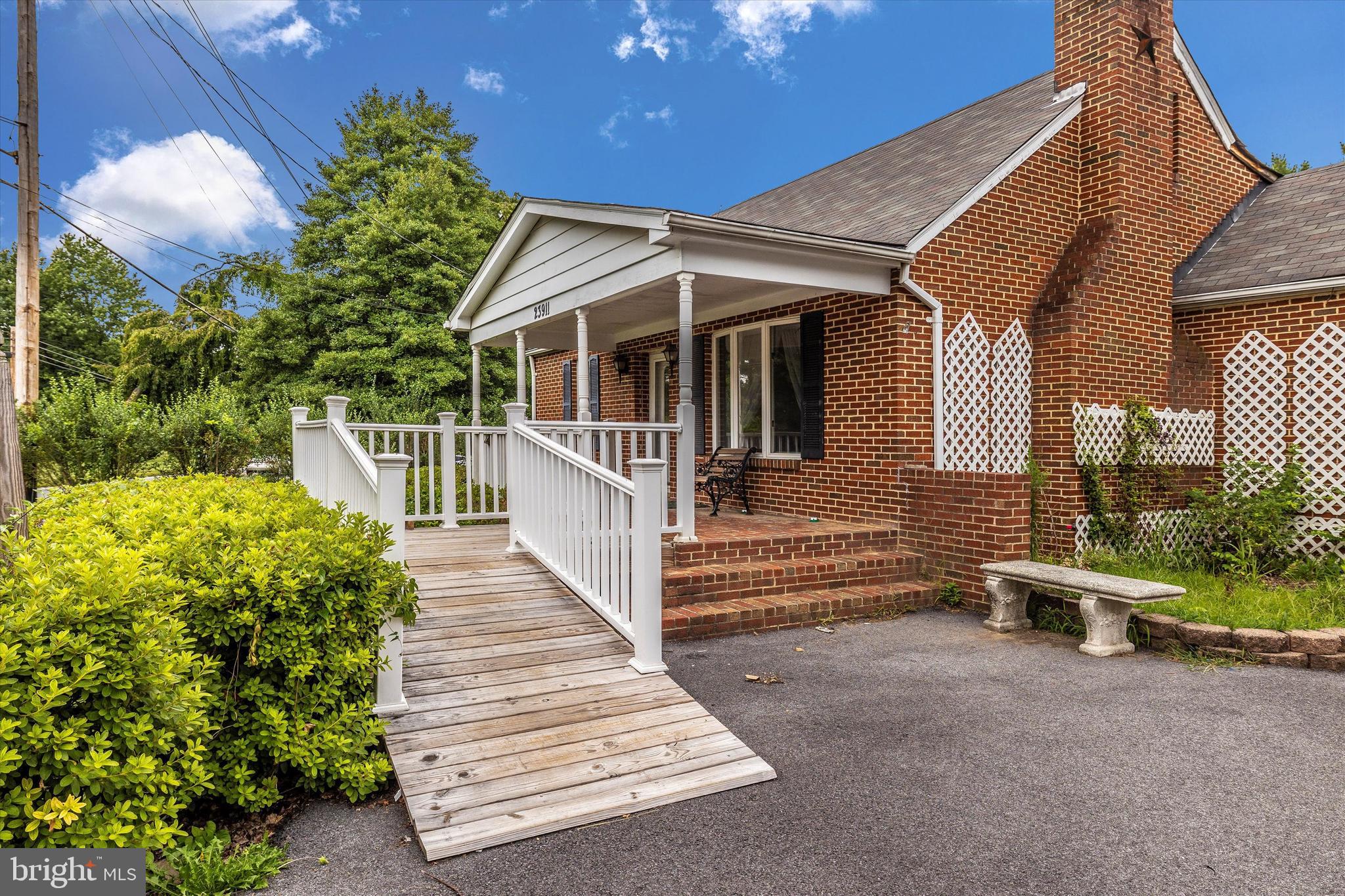 23911 Woodfield Road Gaithersburg, MD 20882 - Photo 39 of 49 Gallery Image 39