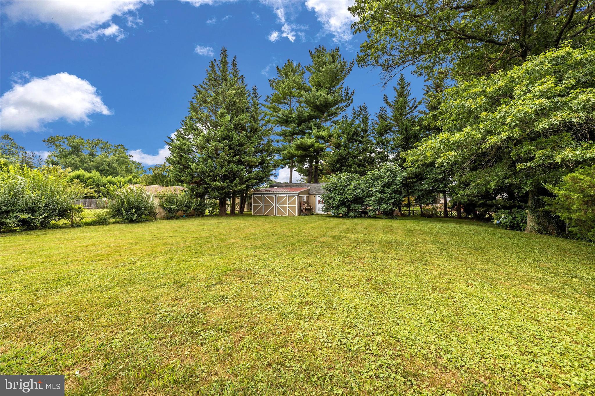 23911 Woodfield Road Gaithersburg, MD 20882 - Photo 40 of 49 Gallery Image 40