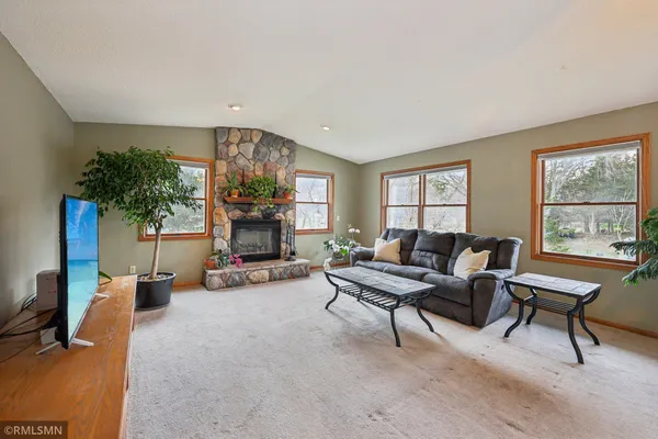 $425,000 | 30875 Montclair Drive, Lindstrom, MN 55045
