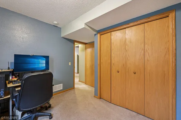 $425,000 | 30875 Montclair Drive, Lindstrom, MN 55045