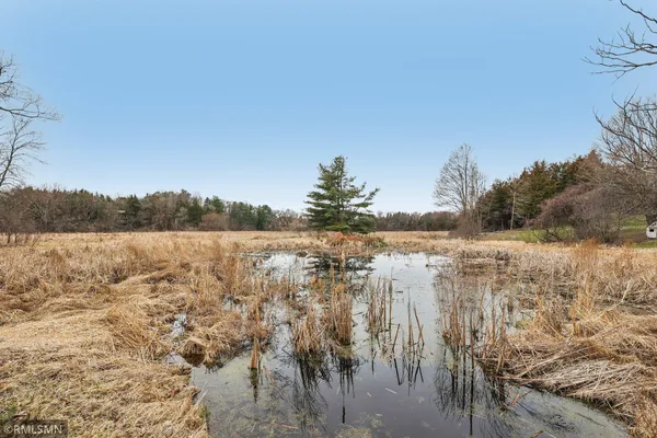 $425,000 | 30875 Montclair Drive, Lindstrom, MN 55045