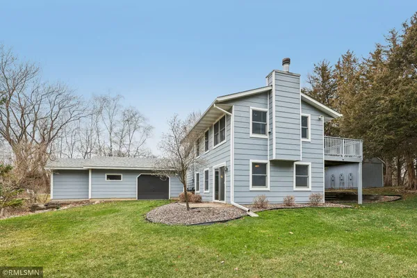 $425,000 | 30875 Montclair Drive, Lindstrom, MN 55045