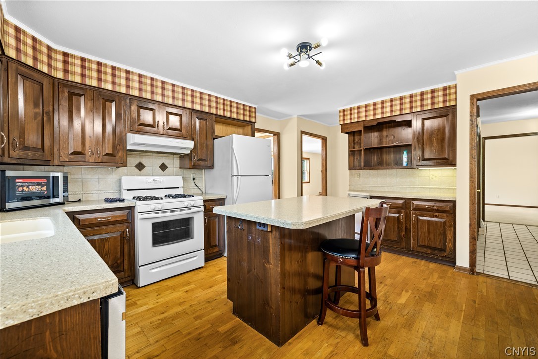 2002 Tamarack Street Rome, NY 13440 - Photo 7 of 42 kitchen