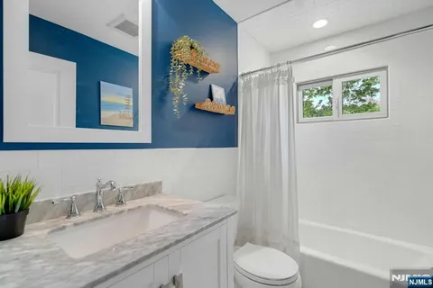 $1,399,000 | 96 Lakewood Avenue, Ho-Ho-Kus, NJ 07423