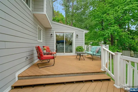 $1,399,000 | 96 Lakewood Avenue, Ho-Ho-Kus, NJ 07423