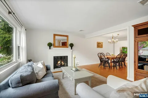 $1,399,000 | 96 Lakewood Avenue, Ho-Ho-Kus, NJ 07423