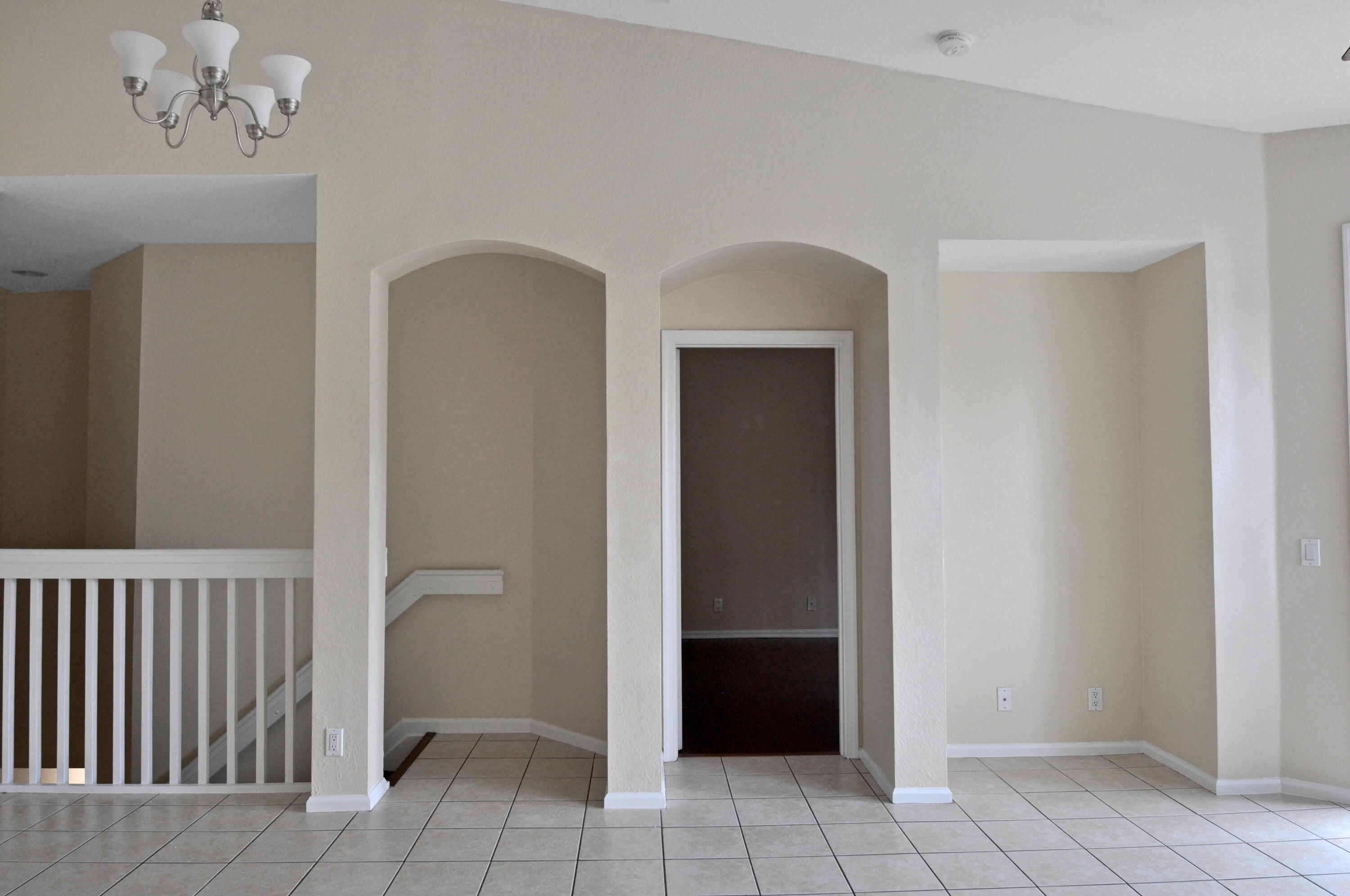 3217 Laurel Ridge Circle Riviera Beach, FL 33404 - Photo 13 of 24 DSC_0044-1