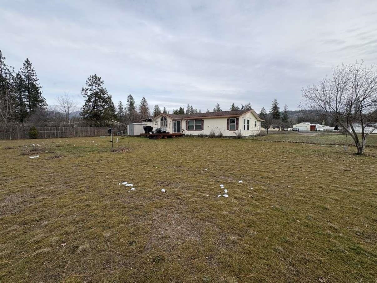 6437 North Dover Road Nine Mile Falls, WA 99026 - Photo 2 of 24