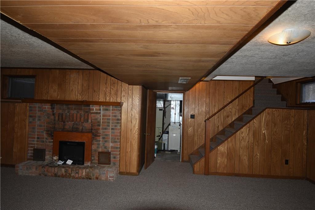 862 Country Road Penn Run, PA 15765 - Photo 32 of 38 Family Room