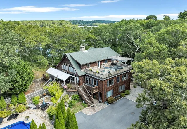$2,499,000 | 25 Black Duck Cartway, Brewster, MA 02631