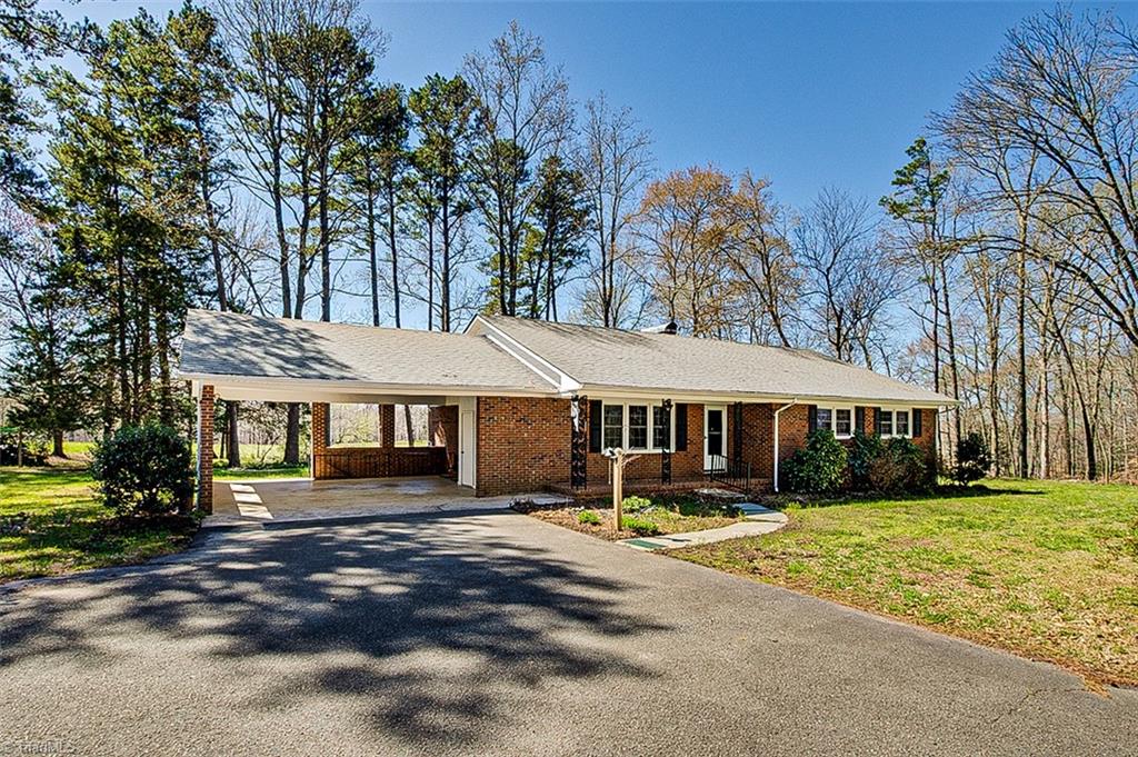 1911 North Moore Road Robbins, NC 27325 - Photo 1 of 50