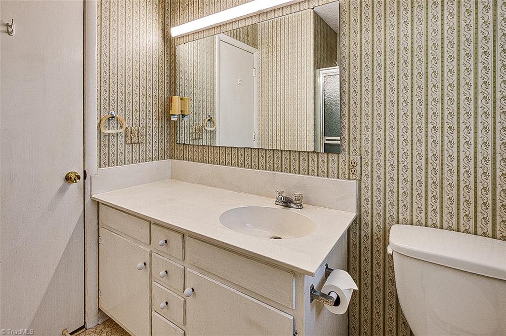 1911 North Moore Road Robbins, NC 27325 - Photo 22 of 50