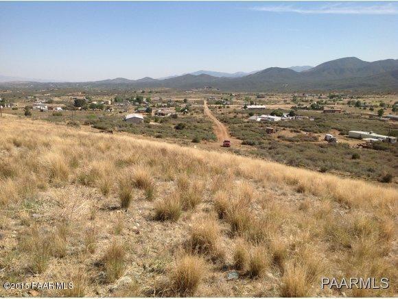 6086 South Country Road Mayer, AZ 86333 - Photo 2 of 3 20130824031851309725000000-o.jpg