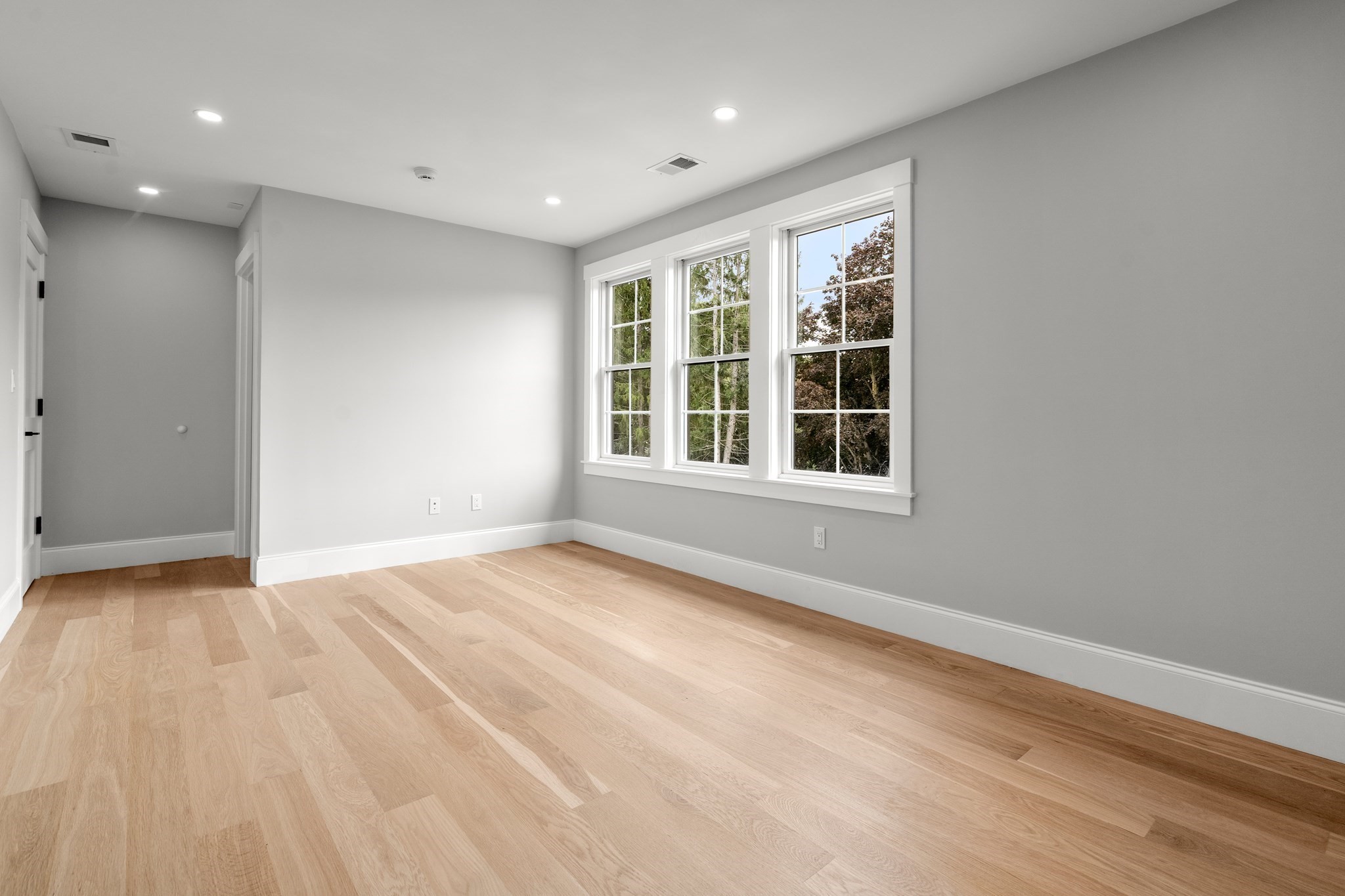 55 Crestview Road Belmont, MA 02478 - Photo 27 of 40 Gallery Image 27