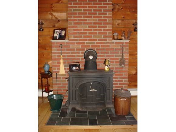 200 Clark Hill Road West Rutland, VT 05777 - Photo 8 of 16