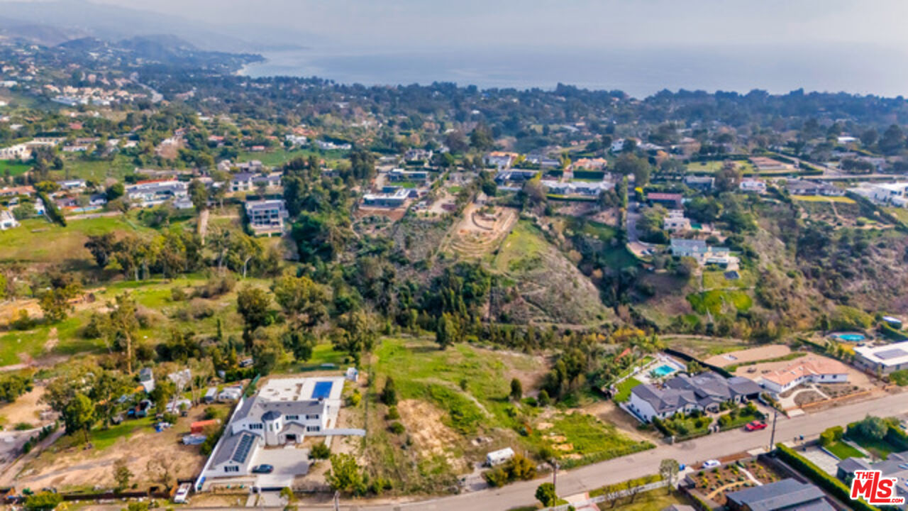 6660 Wandermere Road Malibu, CA 90265 - Photo 13 of 29 an aerial view of residential houses with outdoor space