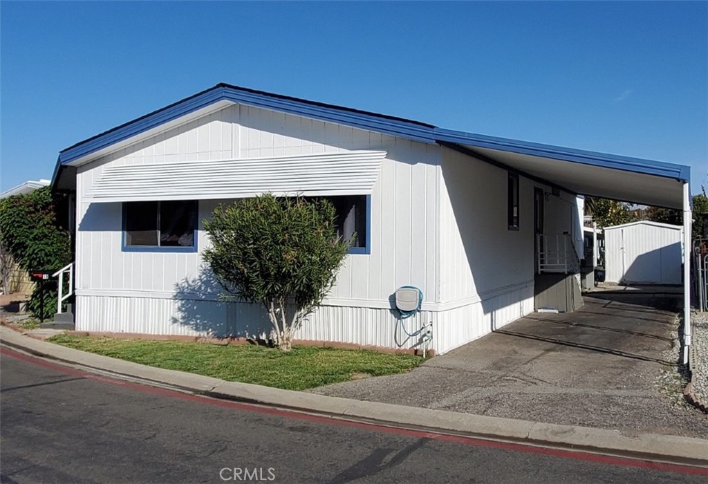 a front view of a house with garage