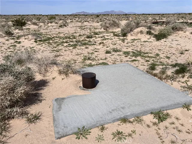 a close view of sink