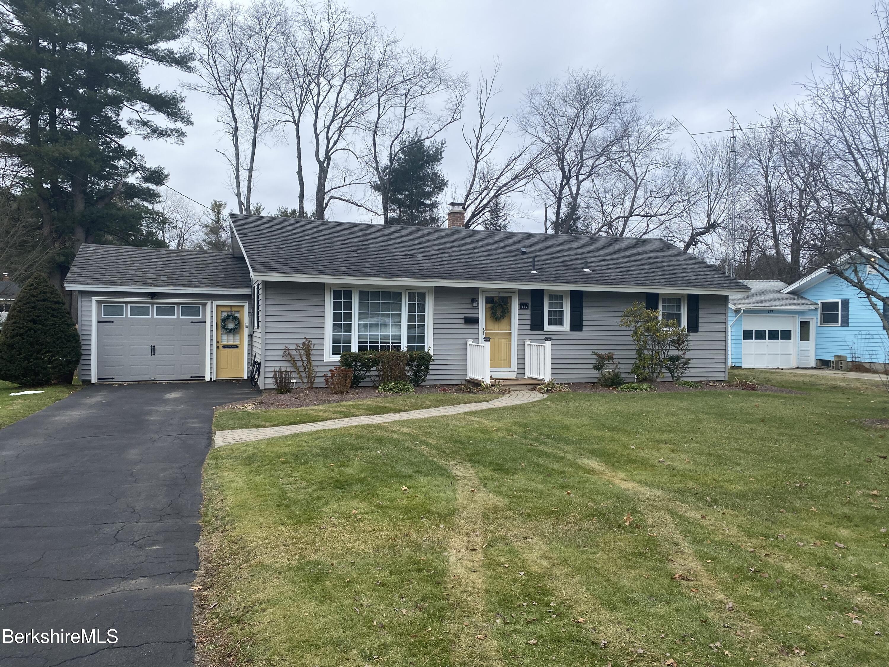 111 Bushey Rd