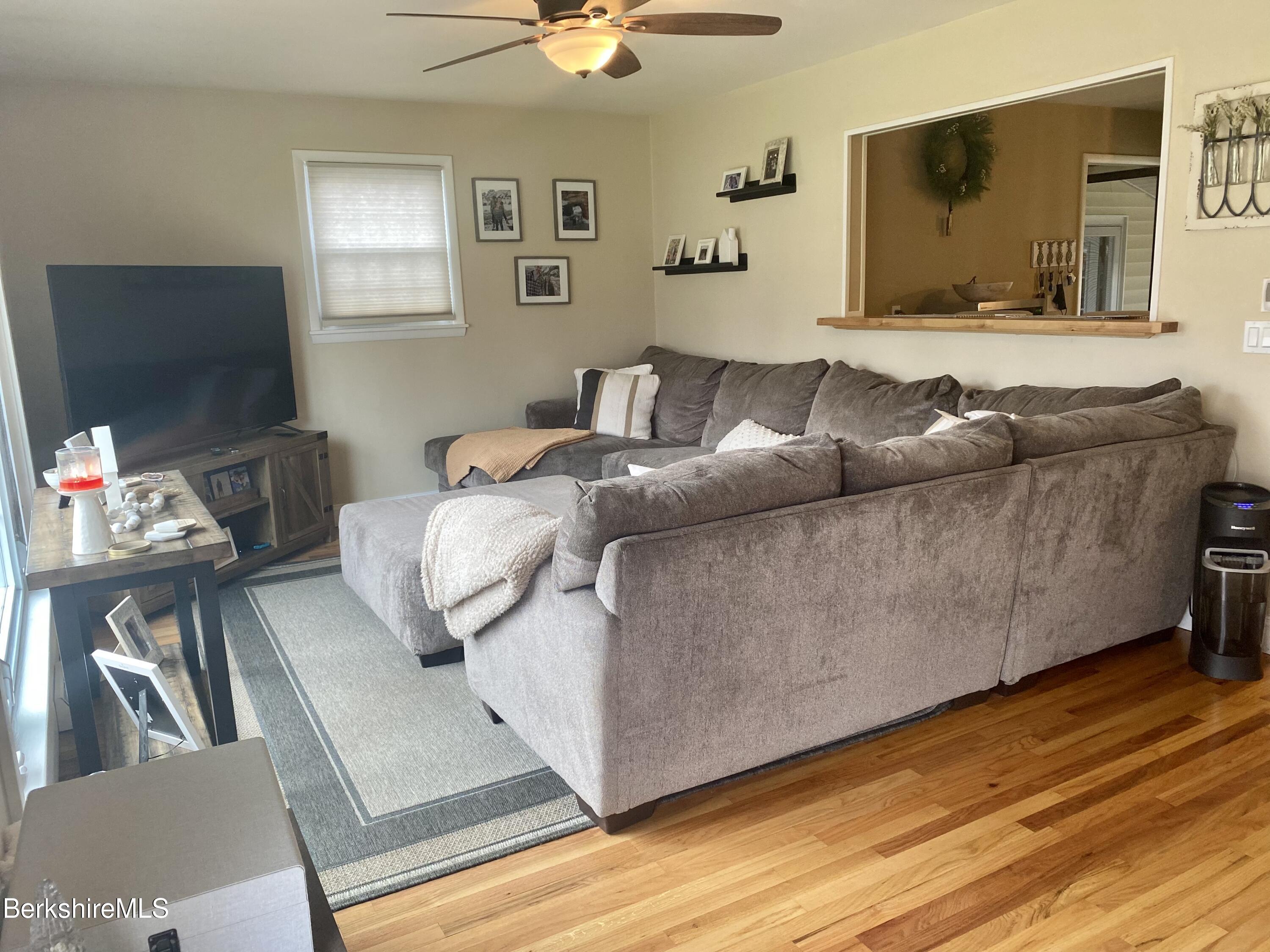 111 Bushey Road Pittsfield, MA 01201 - Photo 12 of 42 EFF10161-0E5A-40E4-BCD9-D7E229B2D8CF