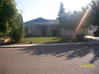 1197 East Santa Rosa Street Reedley, CA 93654 - Photo 1 of 3 Gallery Image 1