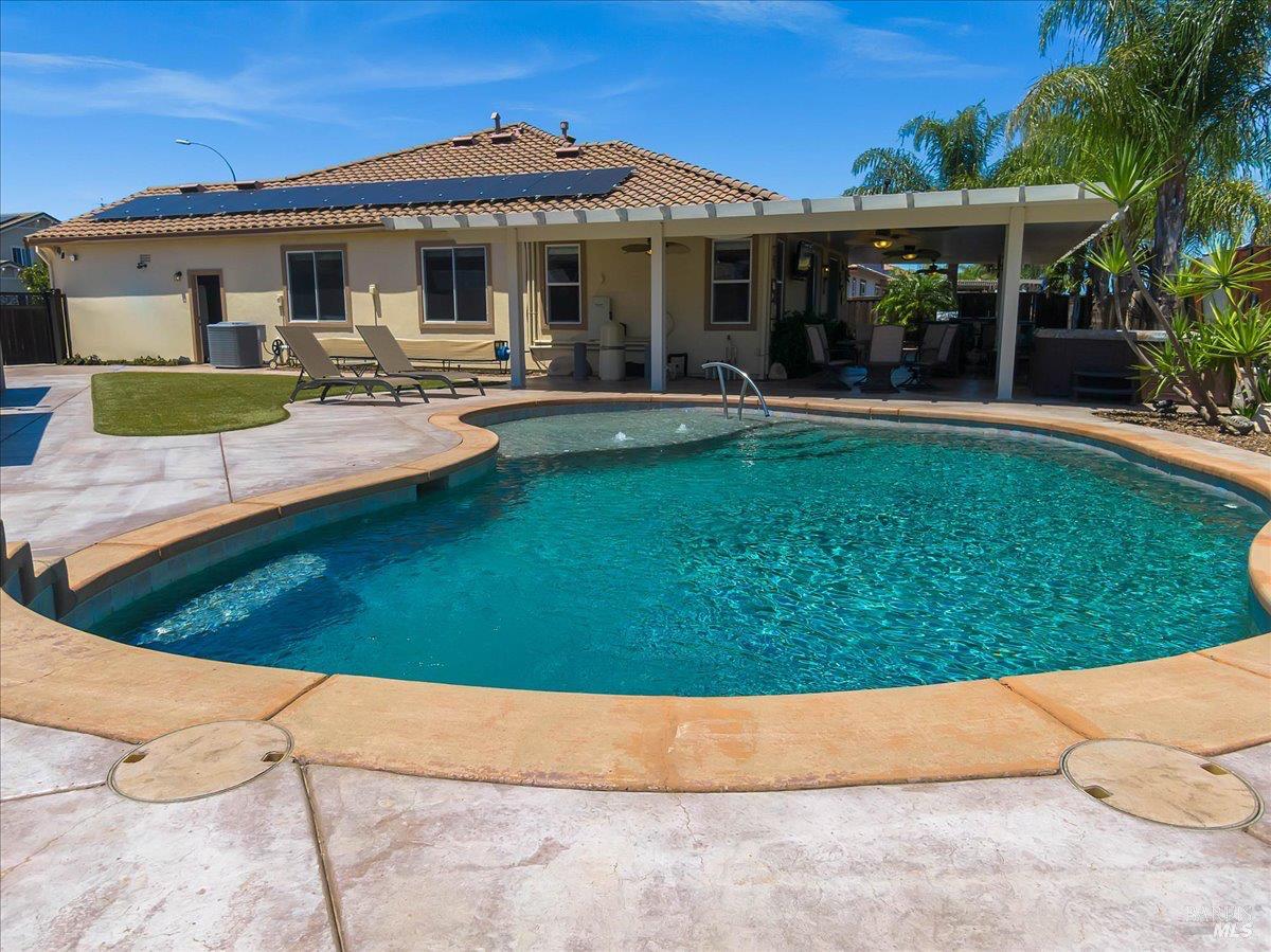 331 Frisbie Circle Vacaville, CA 95688 - Photo 68 of 93