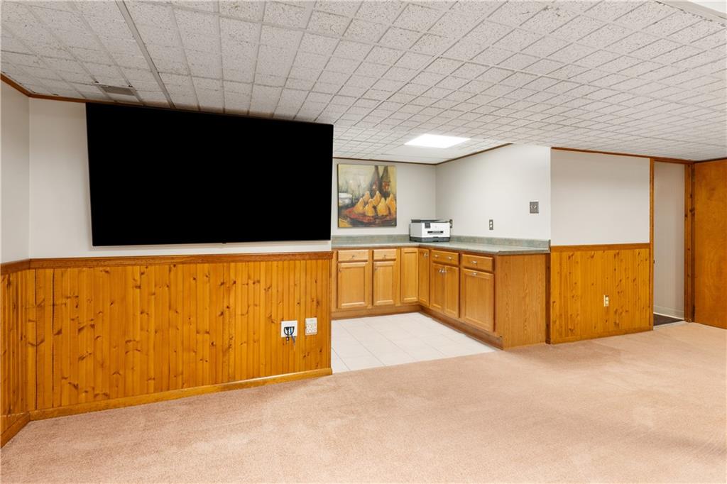 232 Lenore Drive McKees Rocks, PA 15136 - Photo 24 of 32