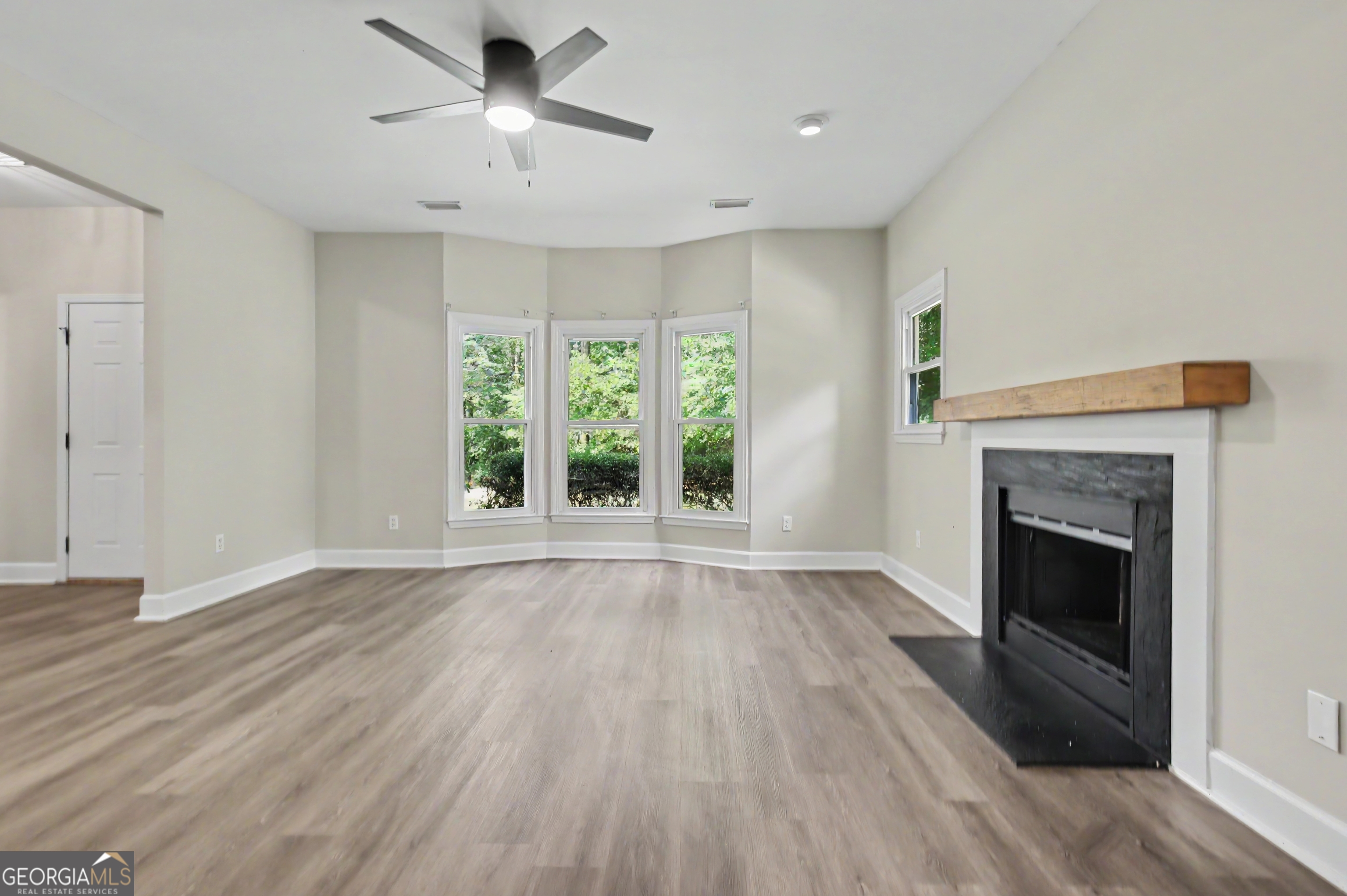 1359 Fischer Road Sharpsburg, GA 30277 - Photo 7 of 72