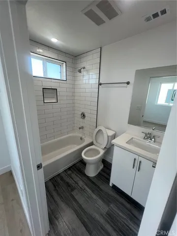 $1,500 | 1128 South Ardmore Avenue, Los Angeles, CA 90006