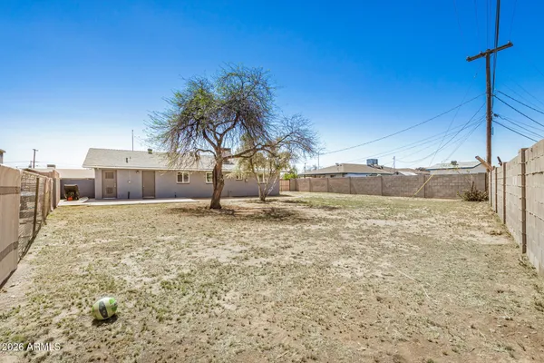 $365,000 | 638 East 7th Drive, Mesa, AZ 85204