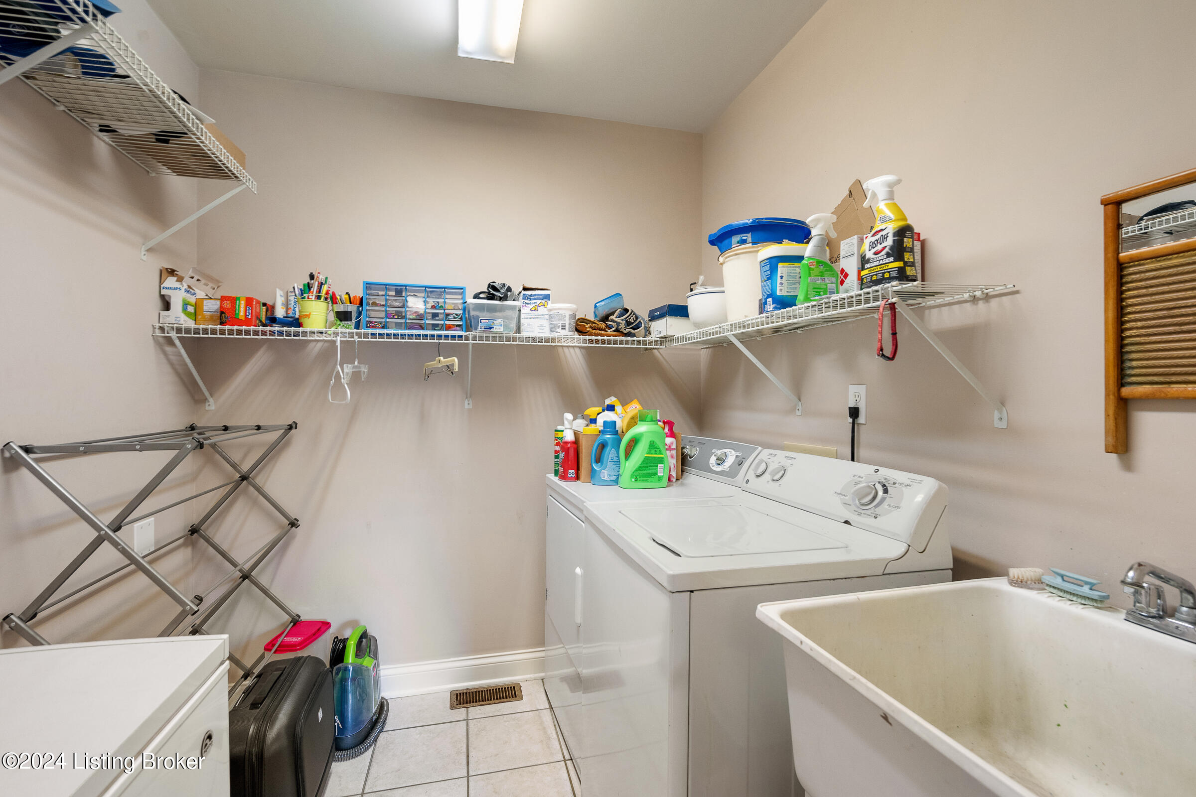 12613 Kirkham Road Louisville, KY 40299 - Photo 30 of 51 12613 Kirkham Rd-26