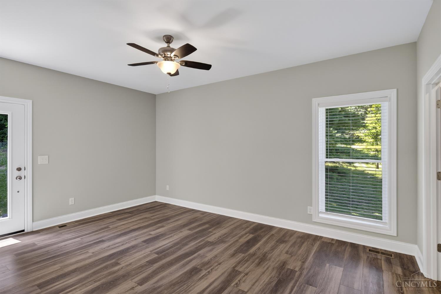 7357 Cornell Road Montgomery, OH 45242 - Photo 16 of 38