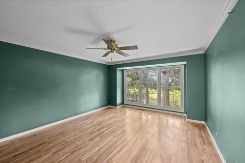 $725,000 | 8 Warrington Drive, Lake Bluff, IL 60044