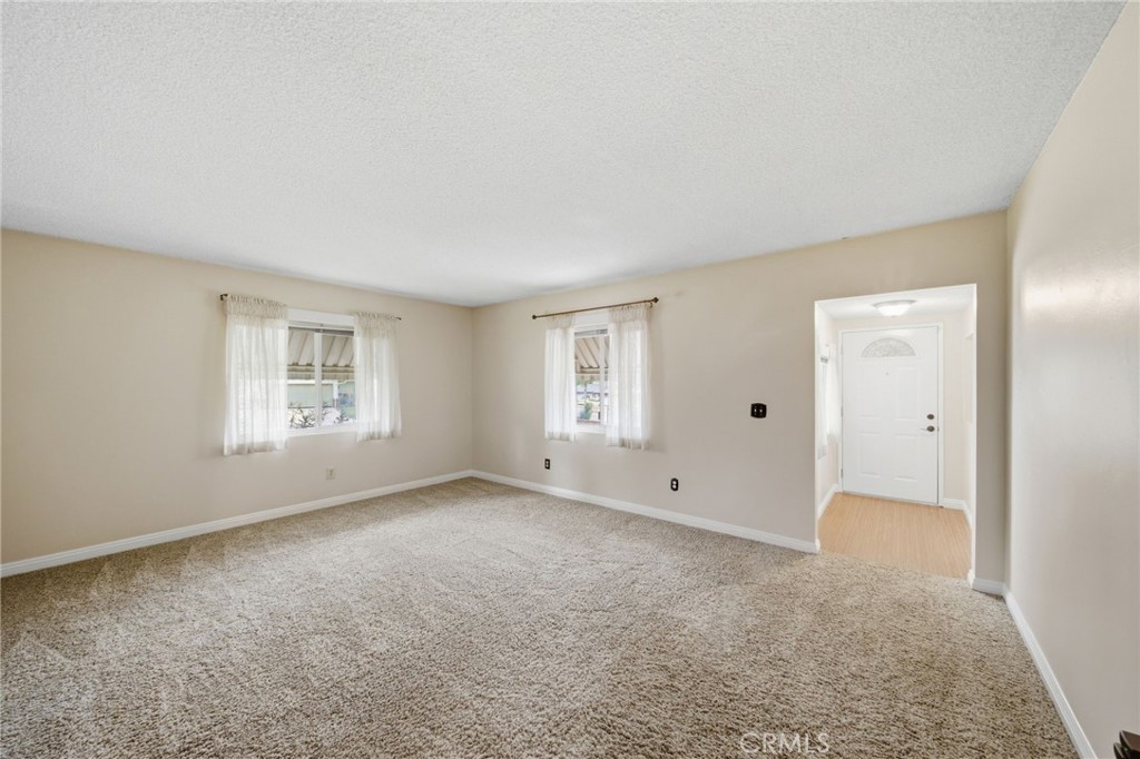 22236 Victoria Street Grand Terrace, CA 92313 - Photo 5 of 35