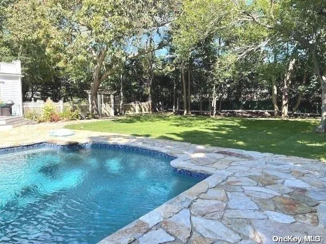 $1,700,000 | 11 Pheasant Lane, Remsenburg, NY 11960